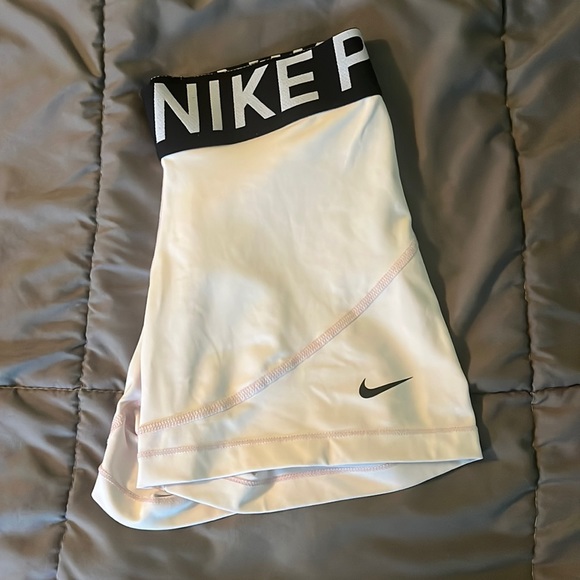 Nike Pants - Nike Pros